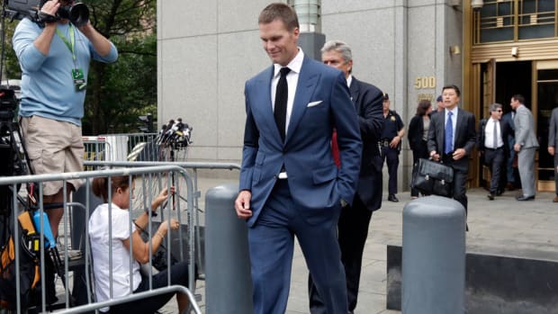 deflategate-tom-brady-roger-goodell-robert-blecker-amicus-brief.jpg